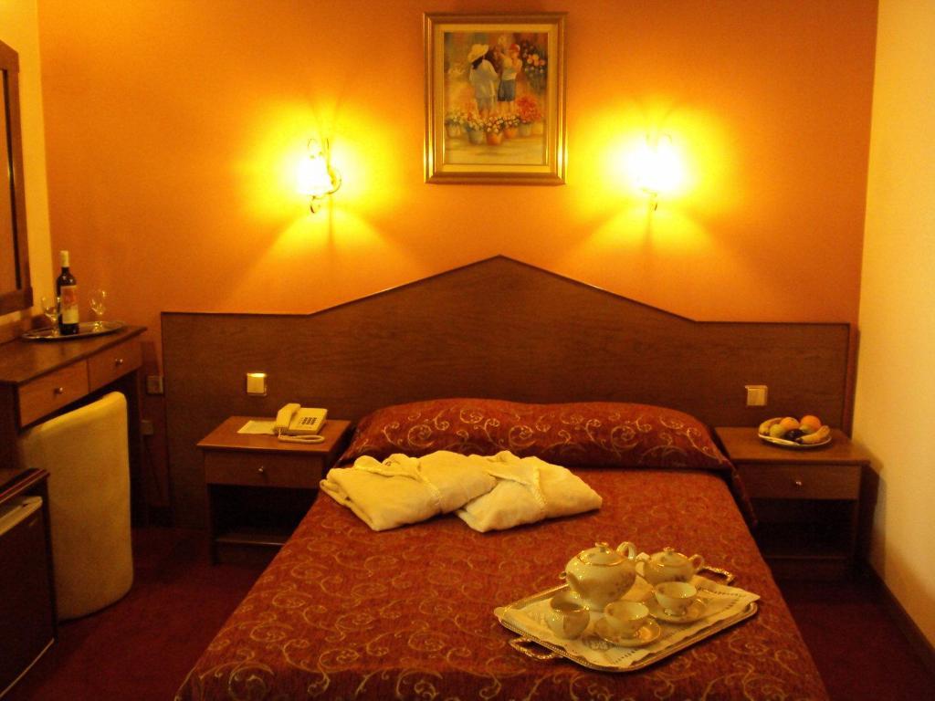 Astoria Hotel Traditional Komotini Rum bild
